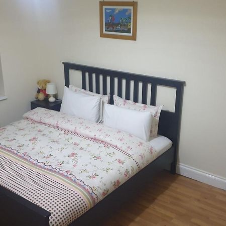 Guess Bungalow Wembley Apartment London Bagian luar foto